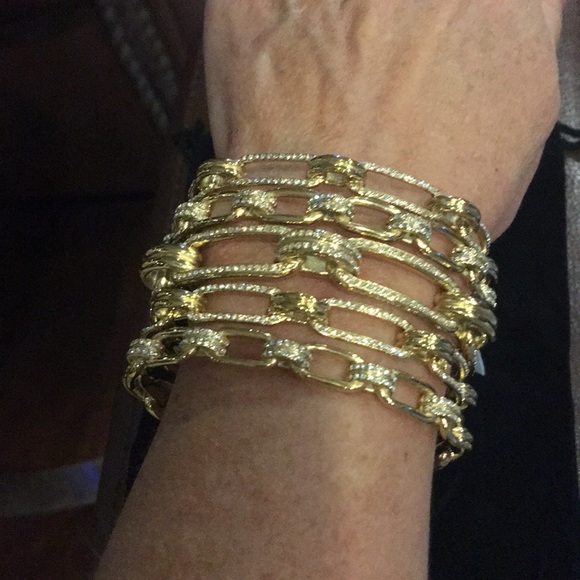 Michael Kors Iconic Links Gold Tone Cuff Bracelet - Picture 4 of 8